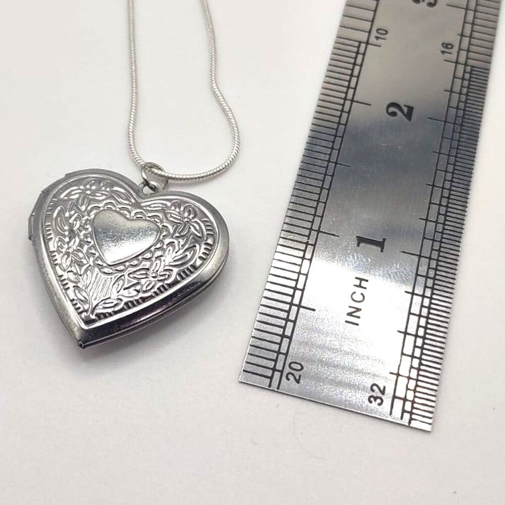 925 Sterling Silver Heart Locket Necklace Leaf Pattern Valentines Birthday Gift